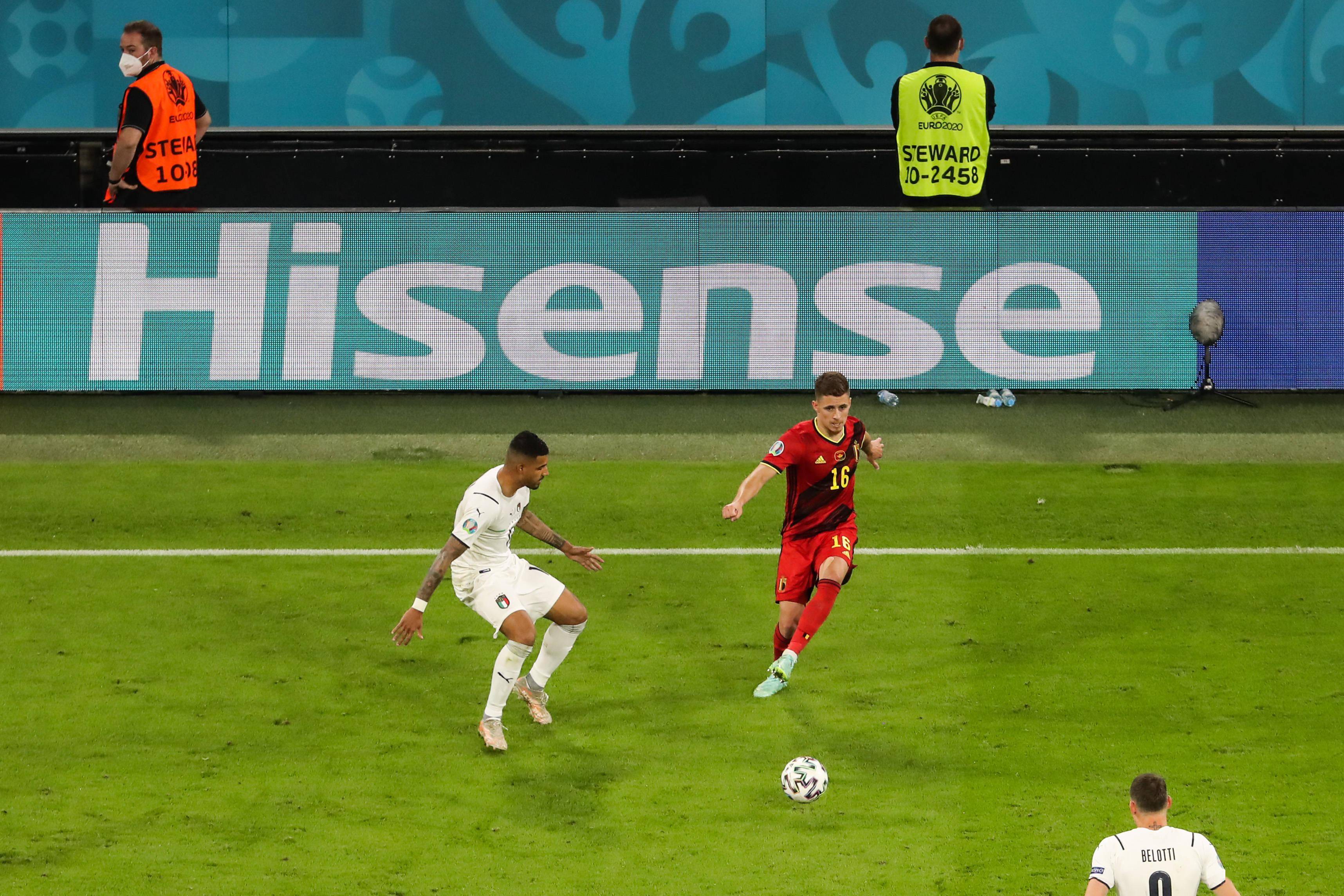 FLY翻盘MAD，Tarzan操刀奇招英雄翻盘强强对话淘汰赛，技惊四座