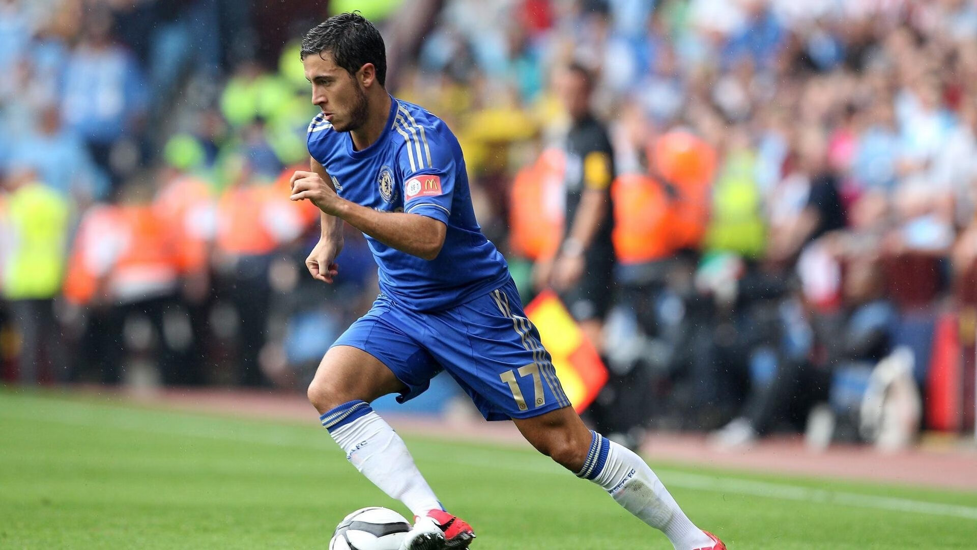 开云体育官网-萨卡闪耀奥运预选赛，德国战车碾过尤文防线，新一代巨星在关键时刻接管比赛